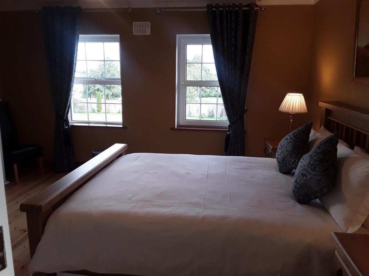 Doonard Manor B&B Craughwell Exteriör bild
