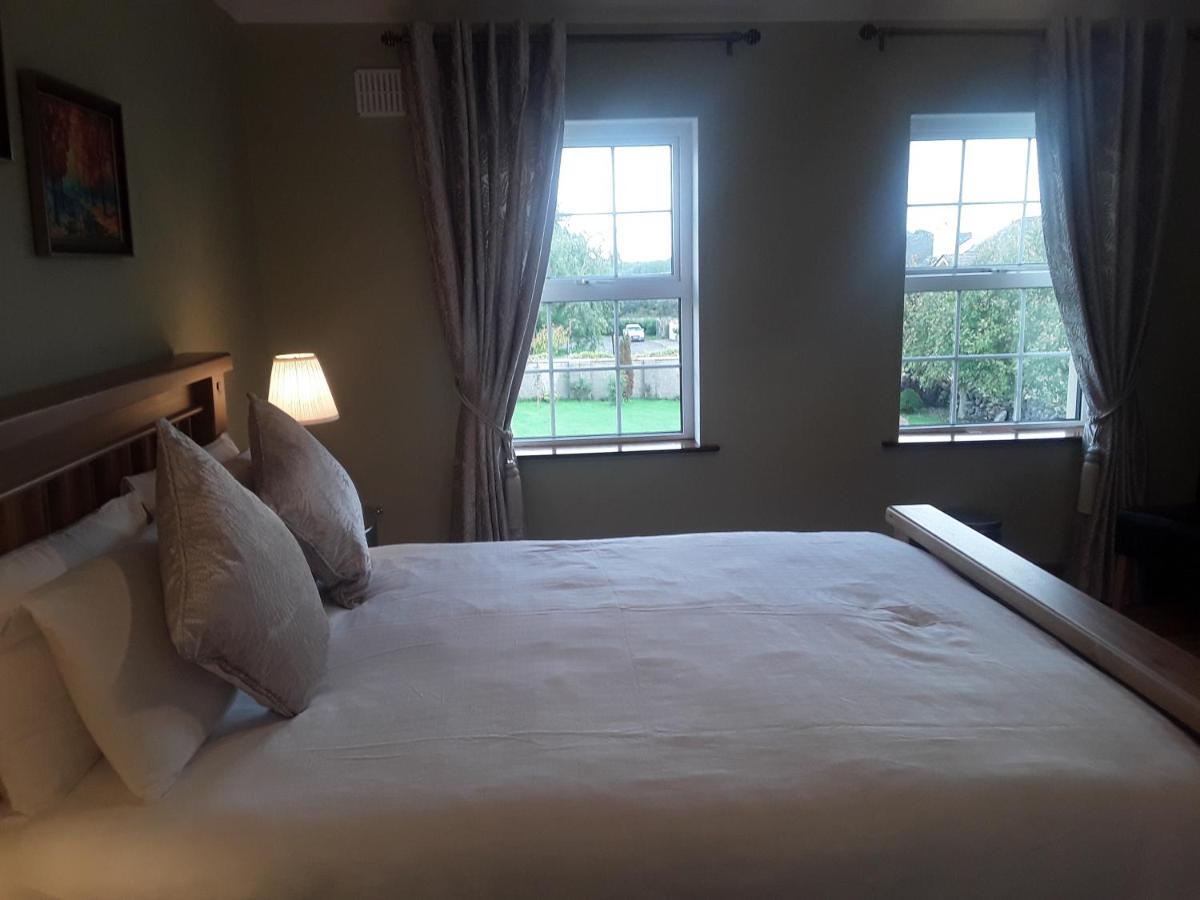 Doonard Manor B&B Craughwell Exteriör bild